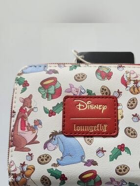 Loungefly Disney Winnie The Pooh Milk & Cookies Holiday Mini Zipper Wallet NWT